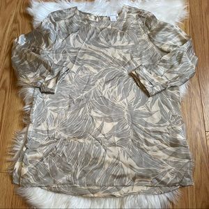 Club Monaco 100% Silk Tropical Plant Neutral Cream Gray Print Size Medium